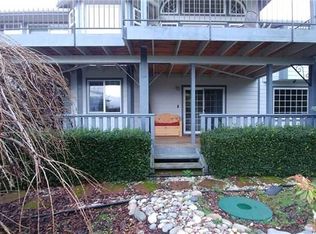 51 Lucky Ln, Camano Island, WA