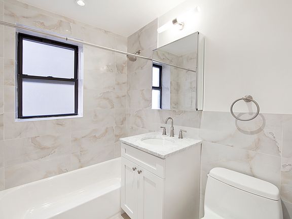 5th image of 500 Cathedral Pkwy APT 4B