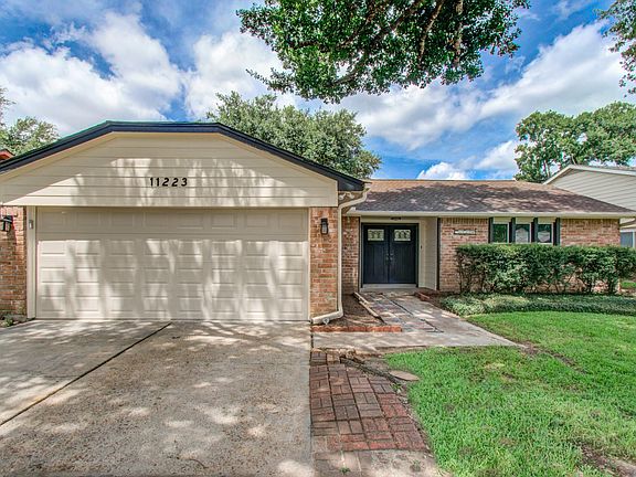 5th image of 11223 Voltaire Dr