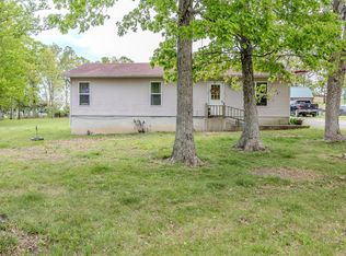 22710 Sunshine St, Lebanon, MO 65536