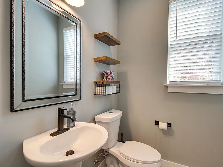 406 Dempsey Ln — Photo 24