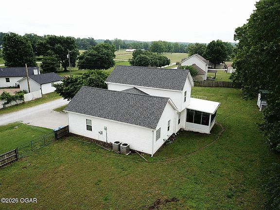 3rd image of 9125 County Lane 217