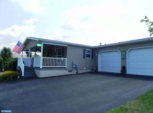 210 Brookview Ave, Coatesville, PA 19320