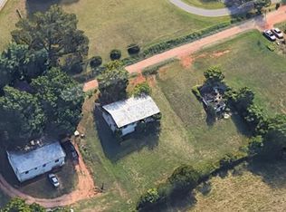 4649 16th Street Dr NE, Hickory, NC 28601