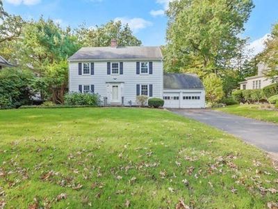 42 Summit Rd, Wellesley, MA, 02482