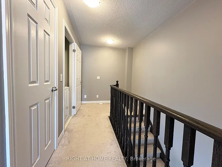 68 Nearco Cres — Photo 15