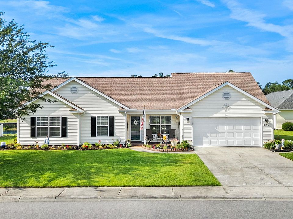 1st image of 835 Inglenook Ln.