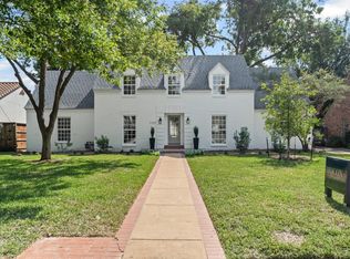 6217 Locke Ave, Fort Worth, TX 76116