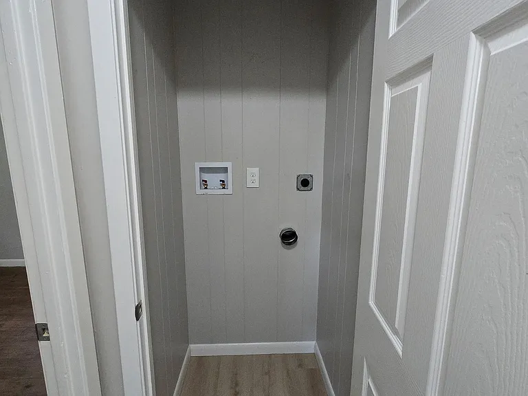 5802 E Highway 22 #1 — Photo 7