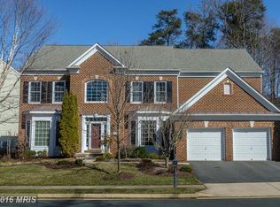 12808 Owens Glen Dr, Fairfax, VA
