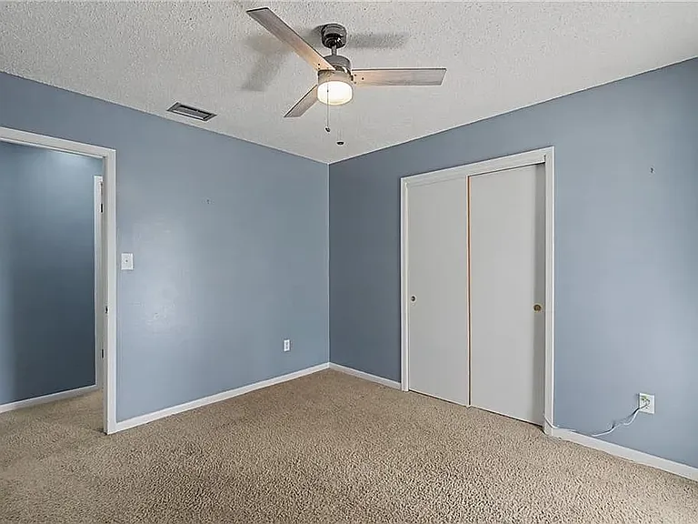6258 Western Hills Ave — Photo 20