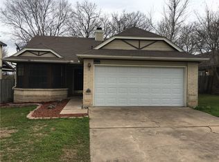 1319 E Logan St, Round Rock, TX 78664