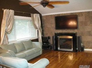 14425 181st St, Laurelton, NY 11413