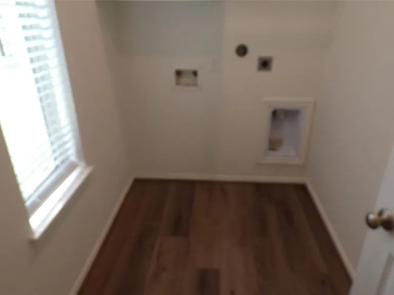 24978 Tidmor Ln — Photo 34