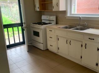 1925 Saw Mill Run Blvd #1, Pittsburgh, PA 15210