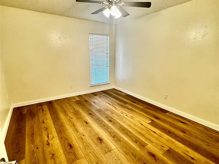 1311 Barbara Dr #B — Photo 9