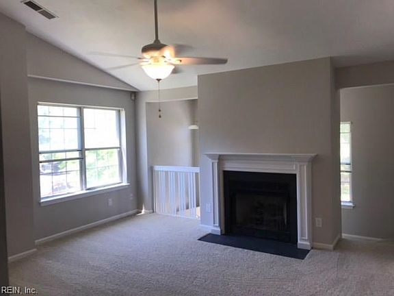 2nd image of 2429 London Pointe Dr