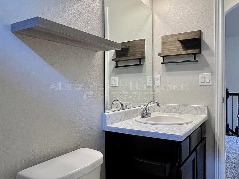 10020 Seawolf Dr — Photo 22