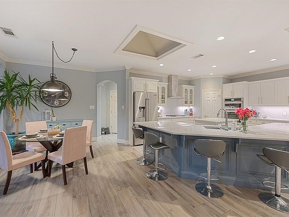 5th image of 4108 Vista Creek Ct