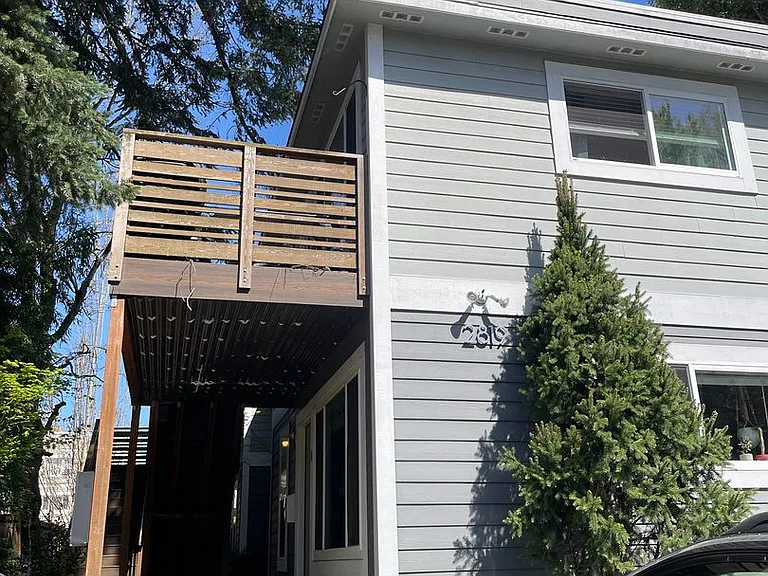 2819 NE Flanders St #3 — Photo 32