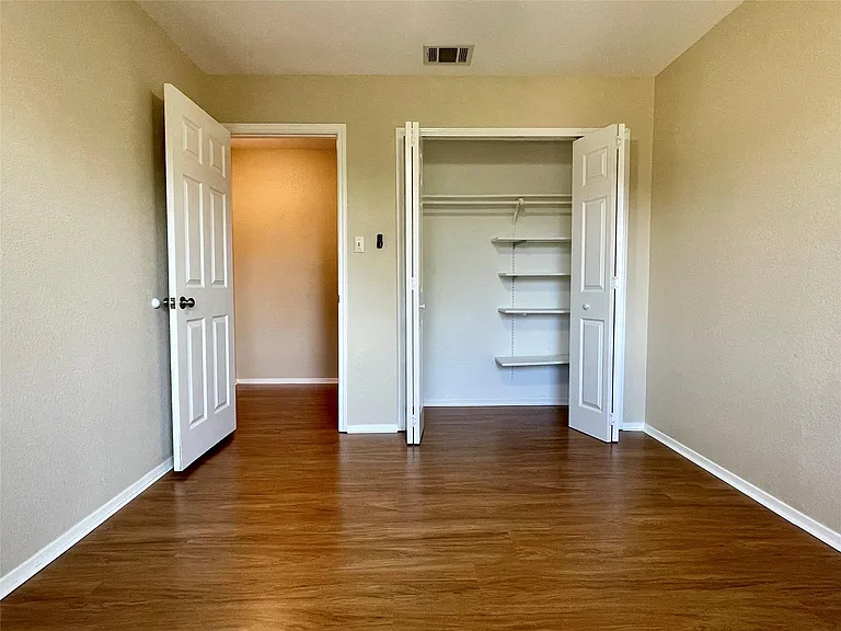 8905 Bridgewood Trl — Photo 21