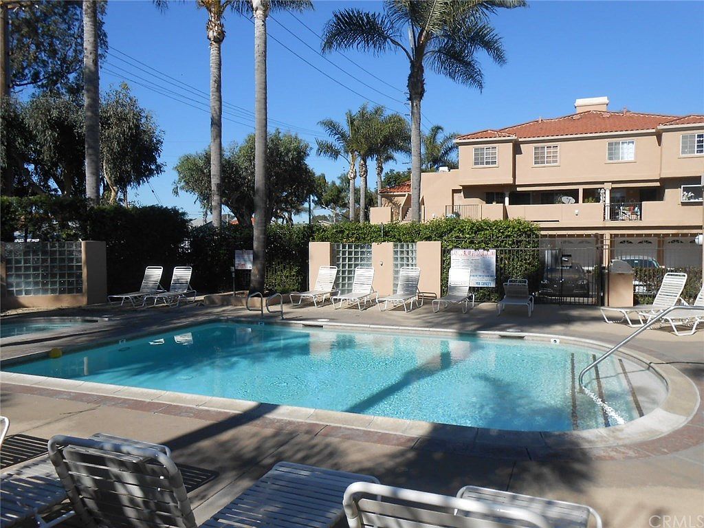 626 Lake St APT 53, Huntington Beach, CA 92648 | Zillow