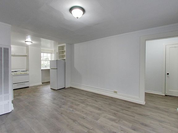 5th image of 1732 Pacific Ave