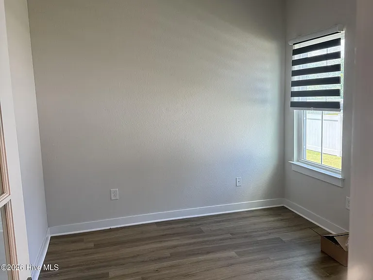 407 Green Lake Rd — Photo 11