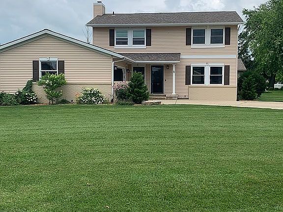 2nd image of 8 Heather Dr