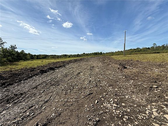 3rd image of Caswell Rd Lot 11