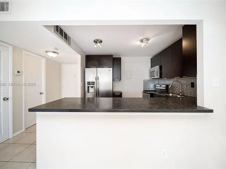 16740 NE 9th Ave #609 — Photo 5