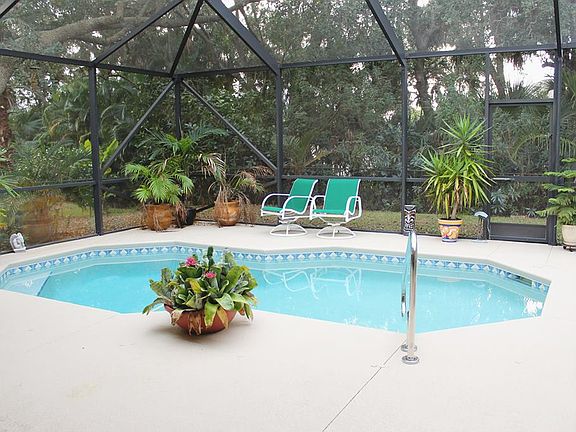 Heated private pool