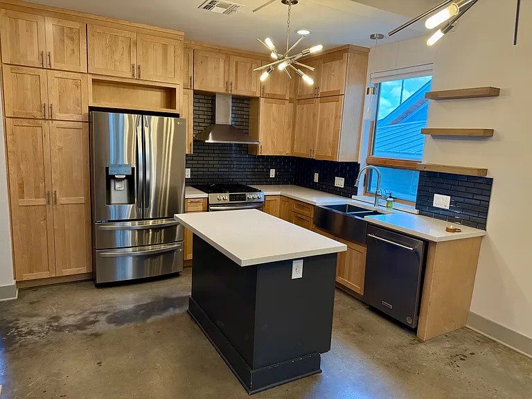 3109 Sacbe Cv — Photo 9