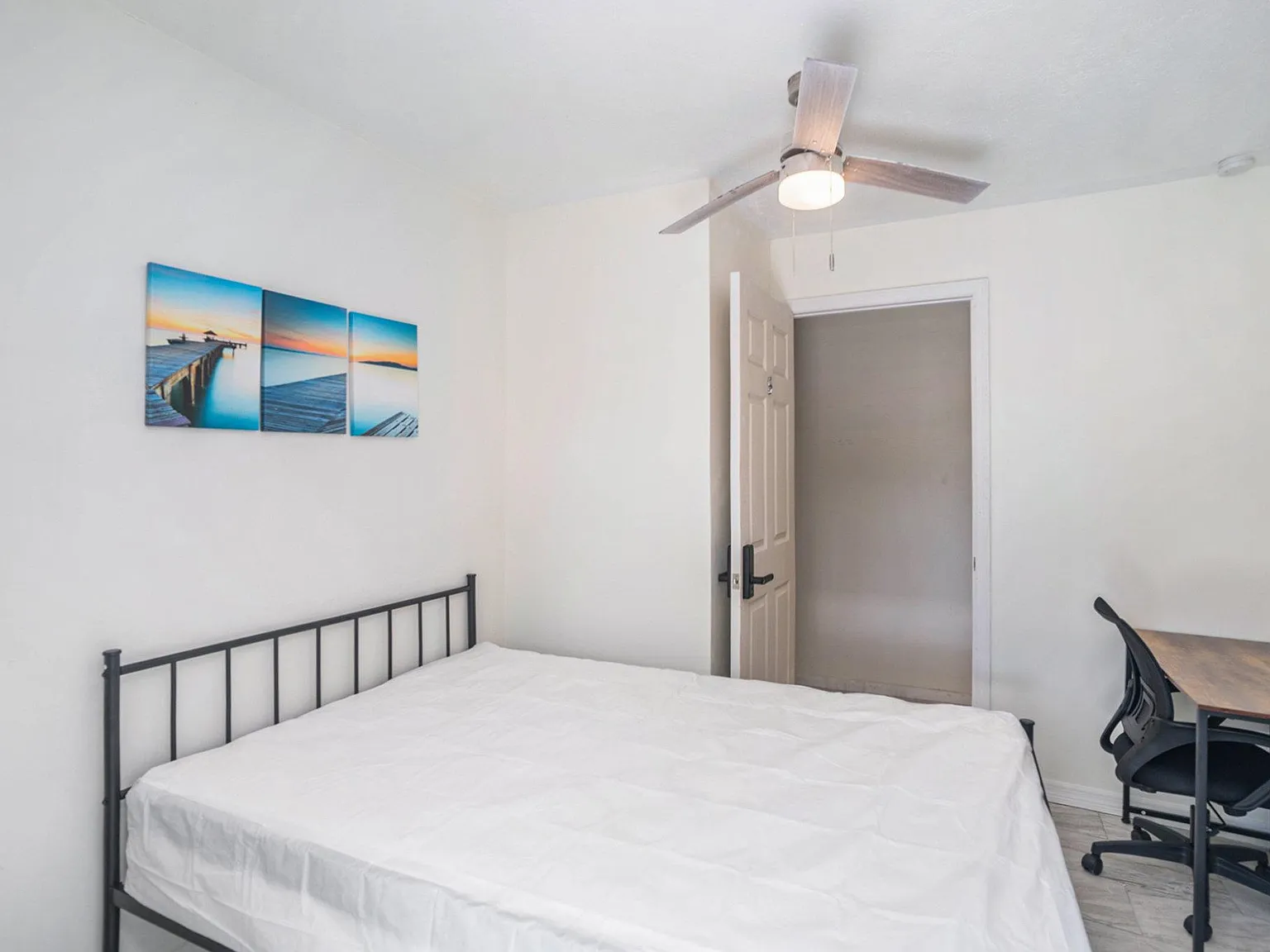 4 bed, 2.0 bath, 1088 sqft, $724 — Photo 1