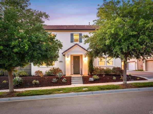 2697 Overlook Point Dr, Escondido, CA 92029