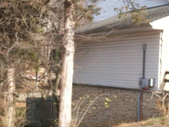 2nd image of 2304 Independence Ct
