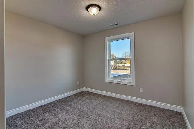 3306 SE Long St — Photo 12