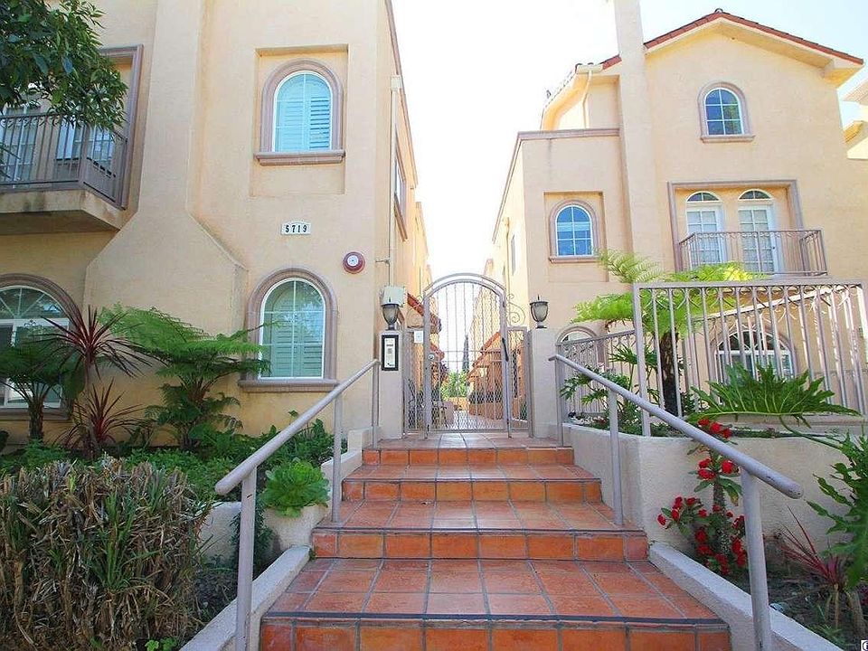1st image of 5719 Camellia Ave Unit 104