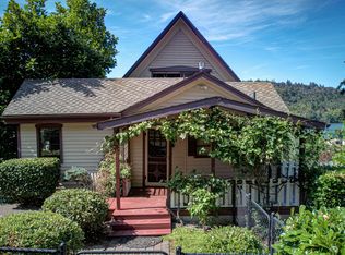 902 3rd Ave, Oregon City, OR 97045
