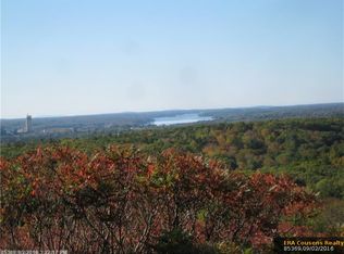 34 Benner Rd, Rockland, ME 04841