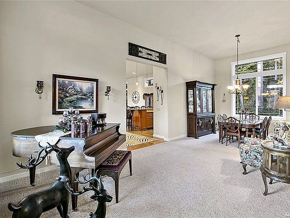 5th image of 4108 85th Ave NW