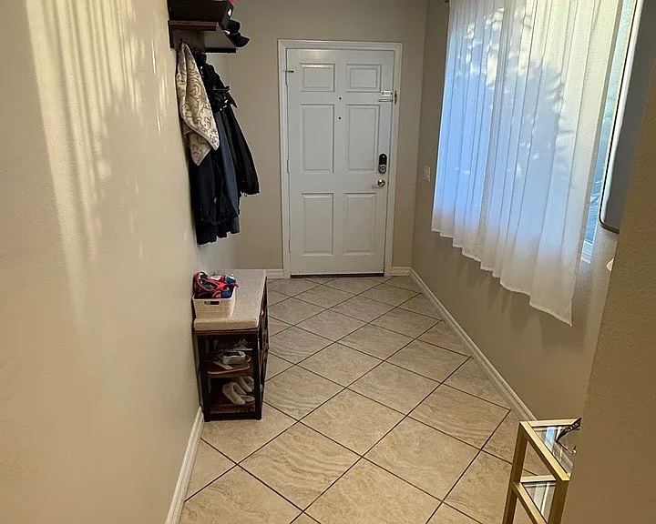 4811 Lori Ann Ln — Photo 2