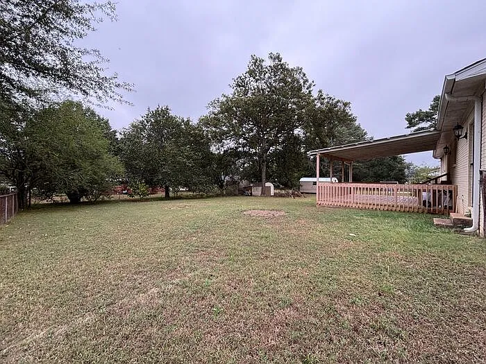 3 bed, 2.0 bath, 1457 sqft, $1,550 — Photo 2