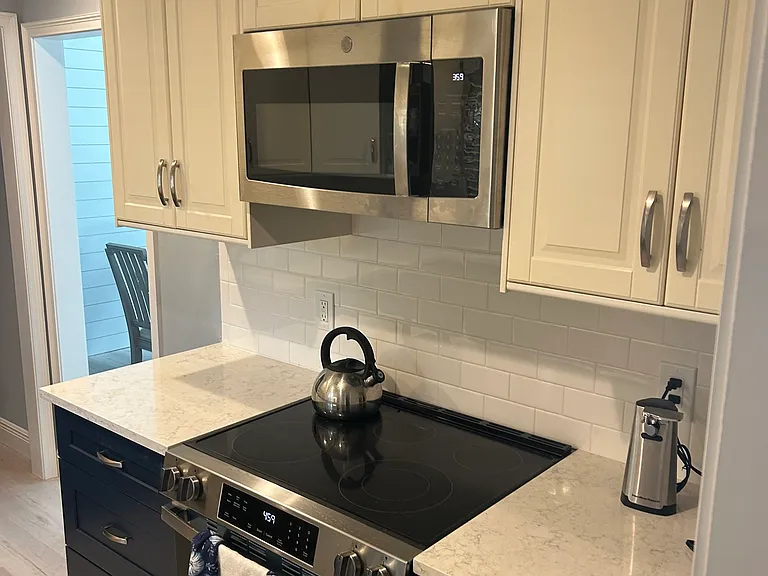 1900 Benjamin Franklin Dr #2 — Photo 7