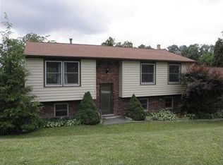 100 Nantucket Rd, Monongahela, PA 15063