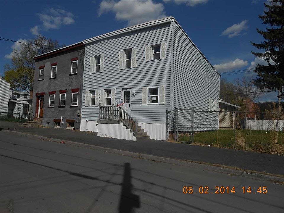 1st image of 640 1st Ave