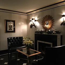 Rented by R New York
