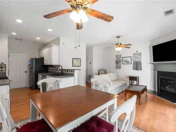 3626 Lantern Crest Cv, Scottdale, GA 30079