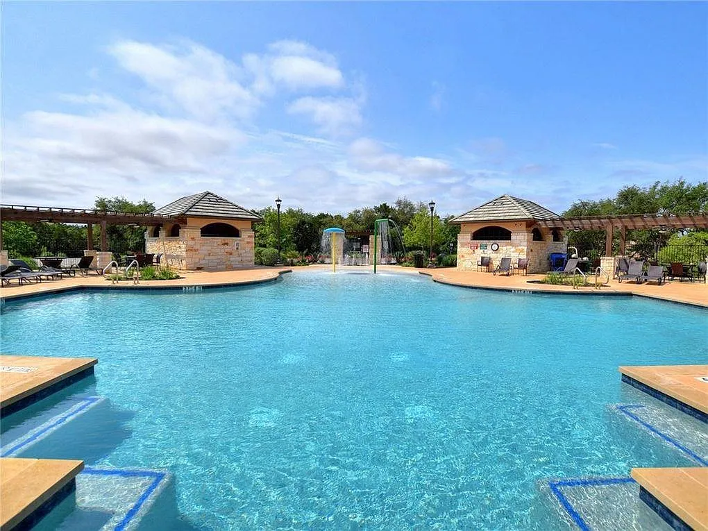 Building Photo - 5724 Siragusa Dr
