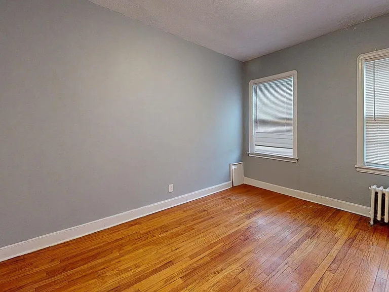 2534-2538 Kemper Rd — Photo 7